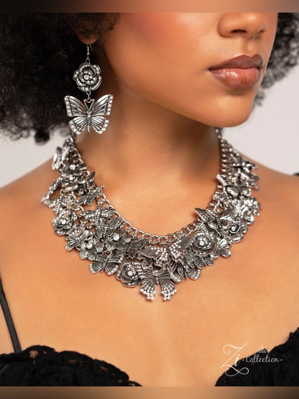 The McKayla Silver Zi Necklace